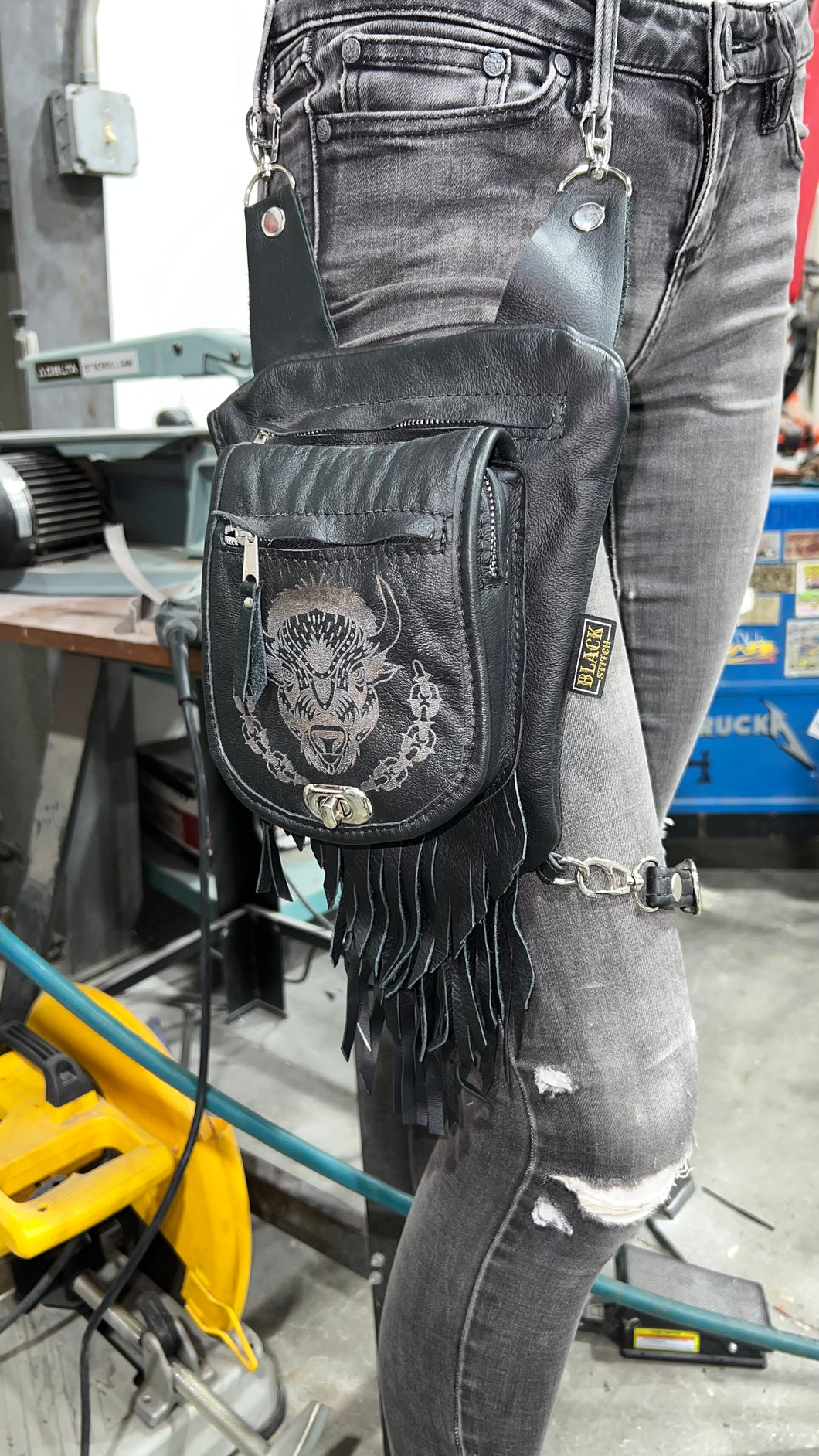 TᕼE ᗯᗩᑎᗪEᖇEᖇ